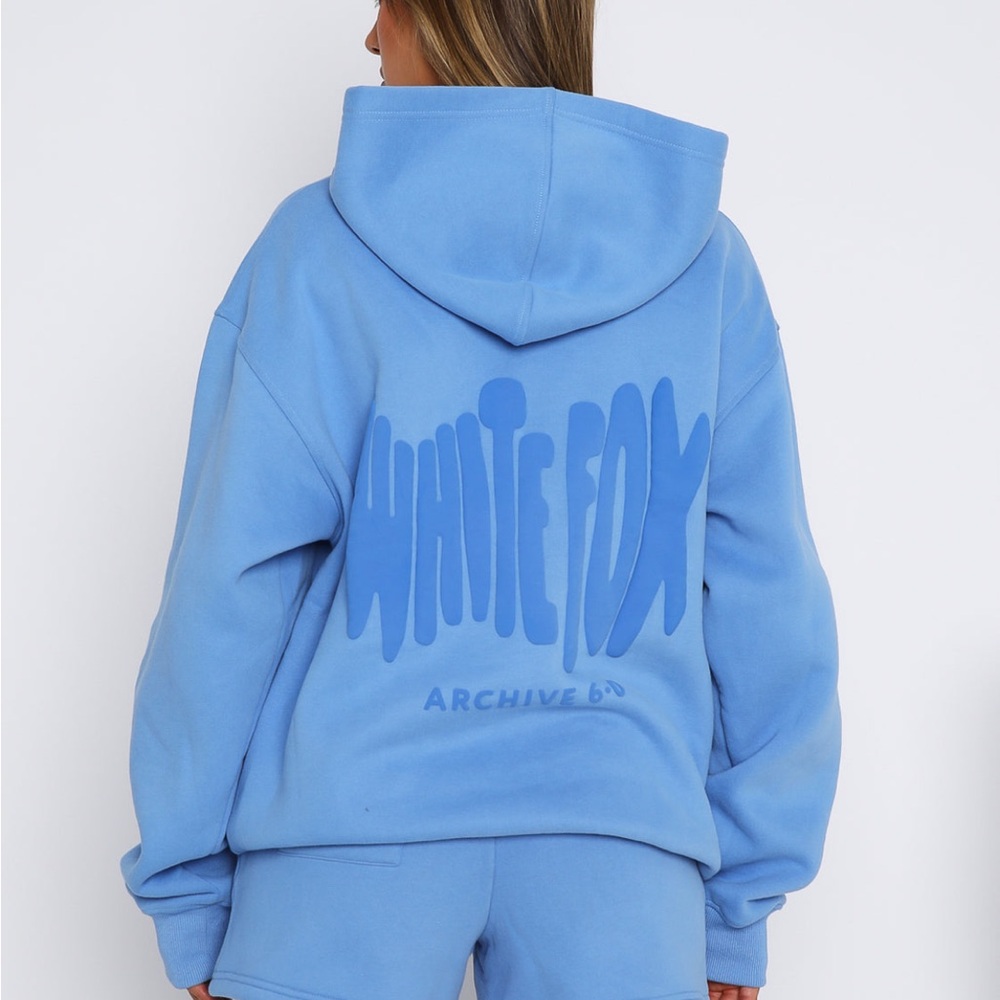 White Fox Boutique, bought for preteens too big, Sm/M